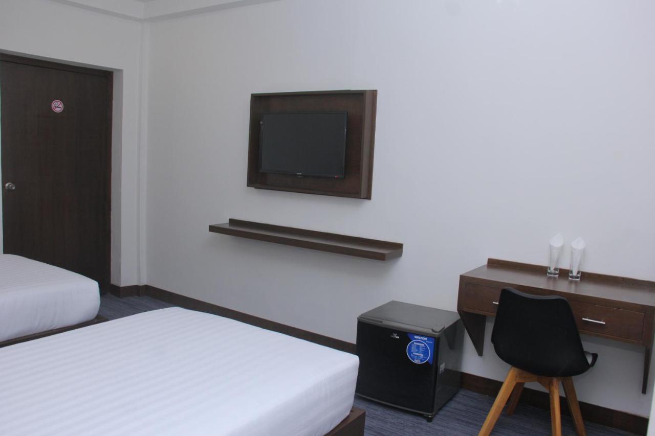 Hotel Zakaria International Dakka Dış mekan fotoğraf